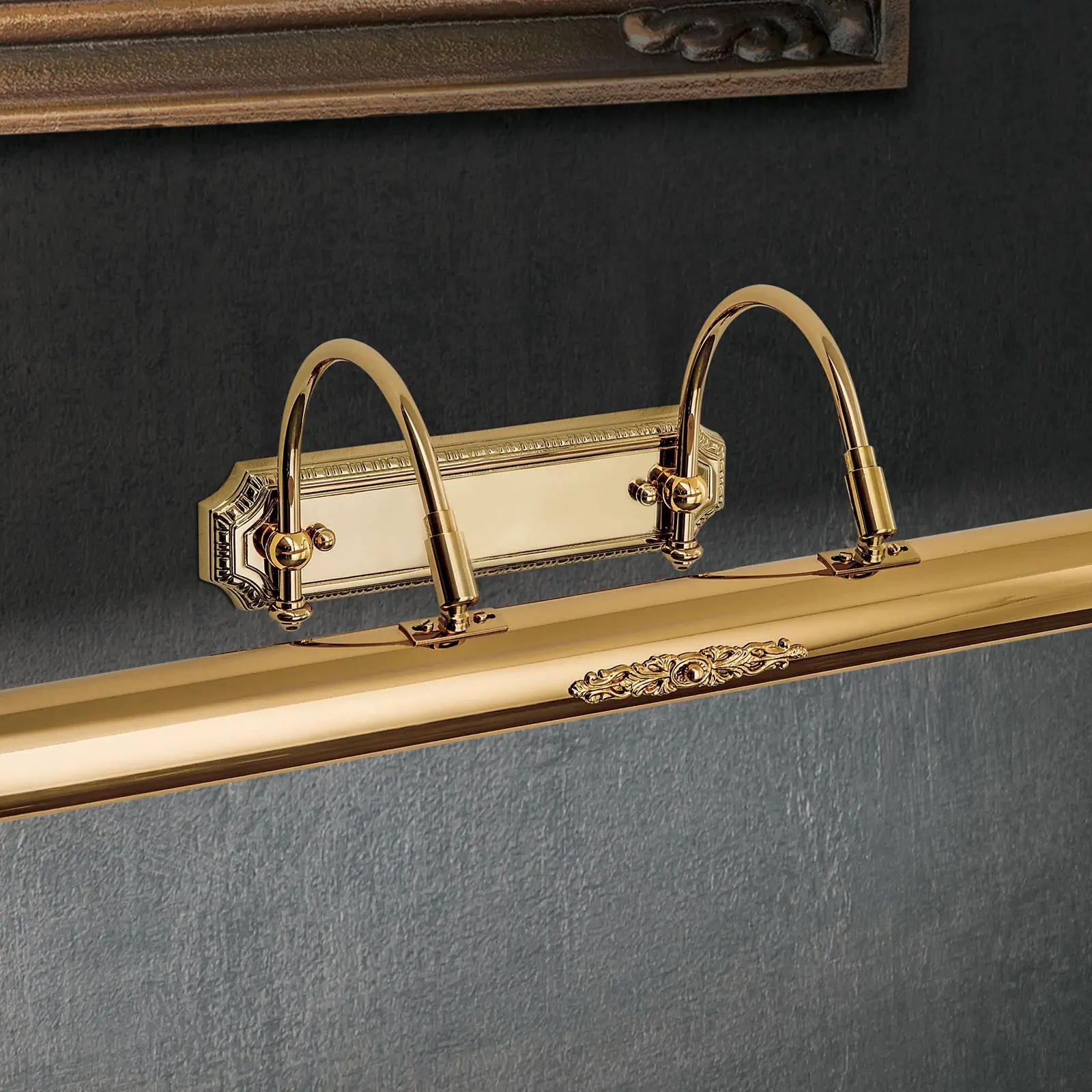 BILDERLEUCHTE, sa 3 izvora svetla, zlatna završna obrada, sa dekorativnim elementima - 3