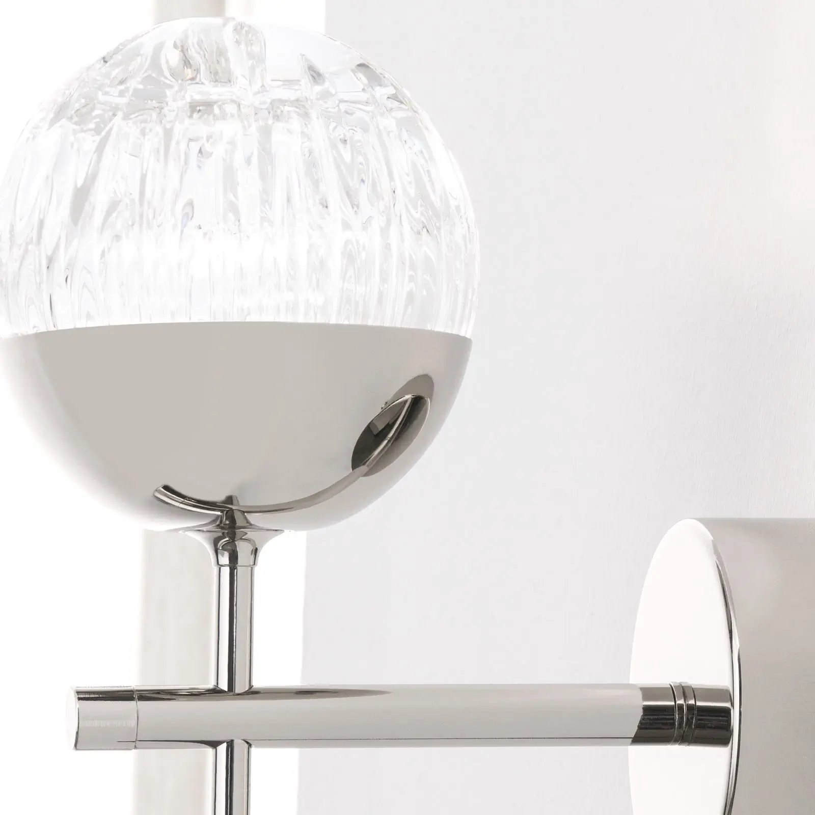 Zidna lampa BALL, niklovana, sa providnim kristalnim staklom sa line cut brušenjem - 2