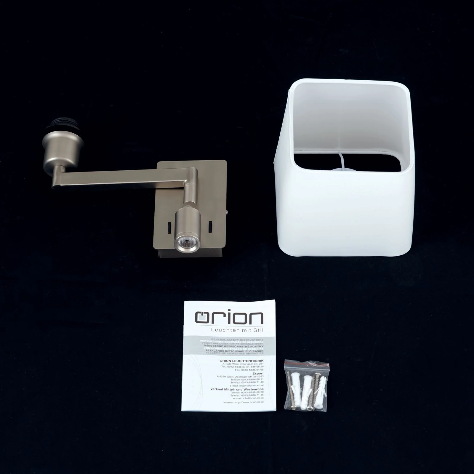 Zidna lampa CARLTON, saten, beli tekstilni abažur - 8