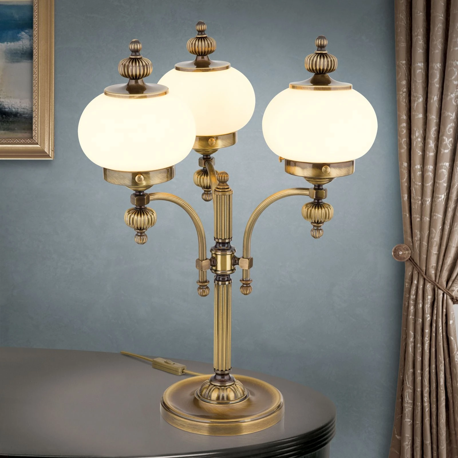 Stona lampa WIENER NOSTALGIE, 3 izvora svetla, antik mesing, šampanj staklo - 2