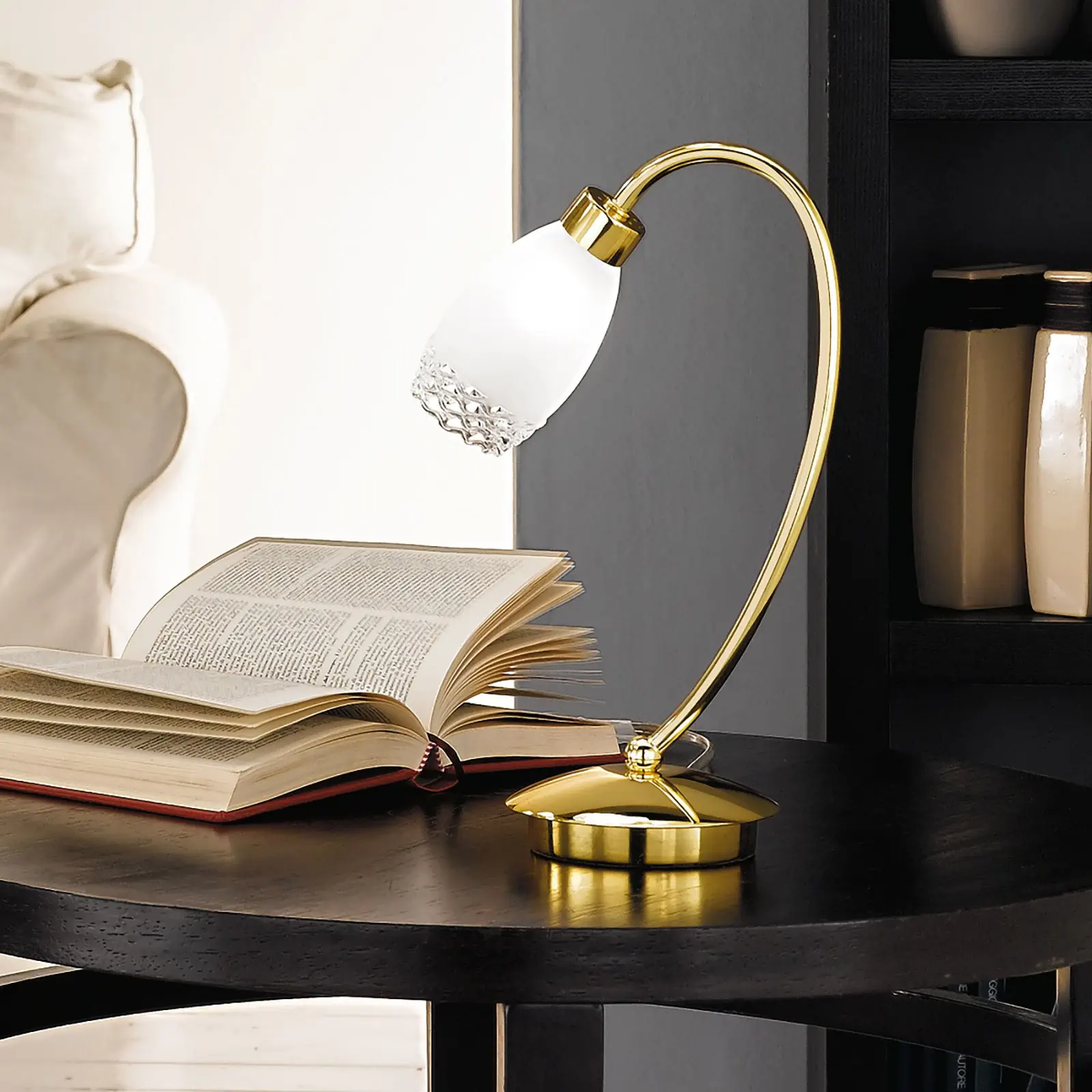 Stona lampa CARLA, sjajni mesing - 8