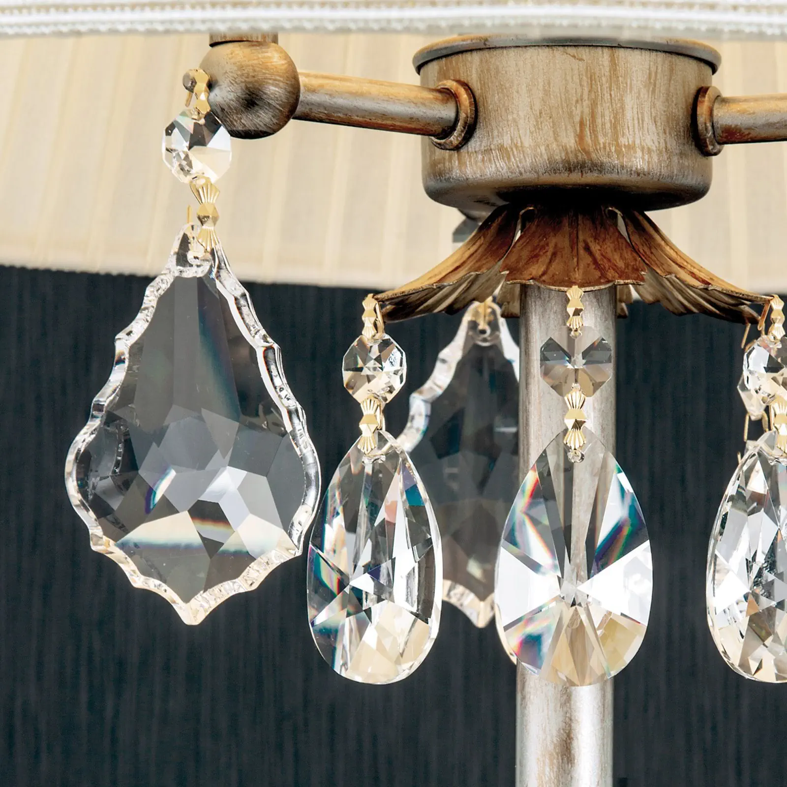 Stona lampa MIRAMARE, srebrno-zlatna, 3 izvora svetla, sa belim abažurima - 2