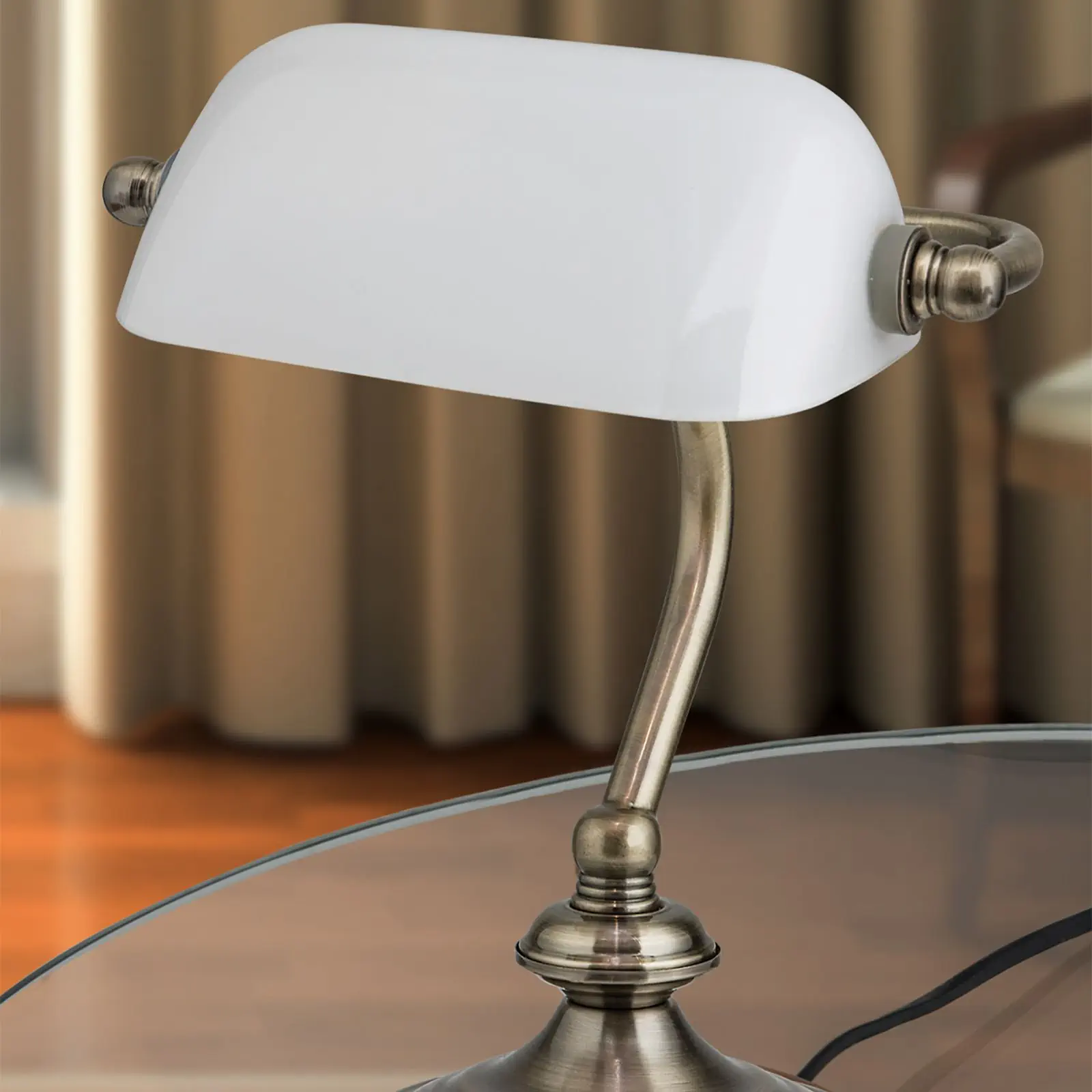 Mala bankarska lampa, patina, sa opalnim staklom - 4