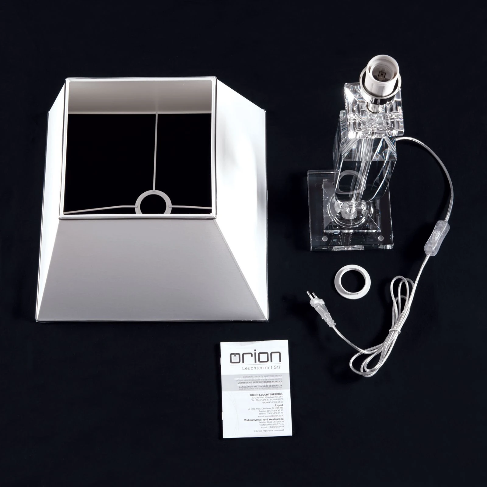 Stona lampa POKAL, sa belim abažurom, hrom - 8