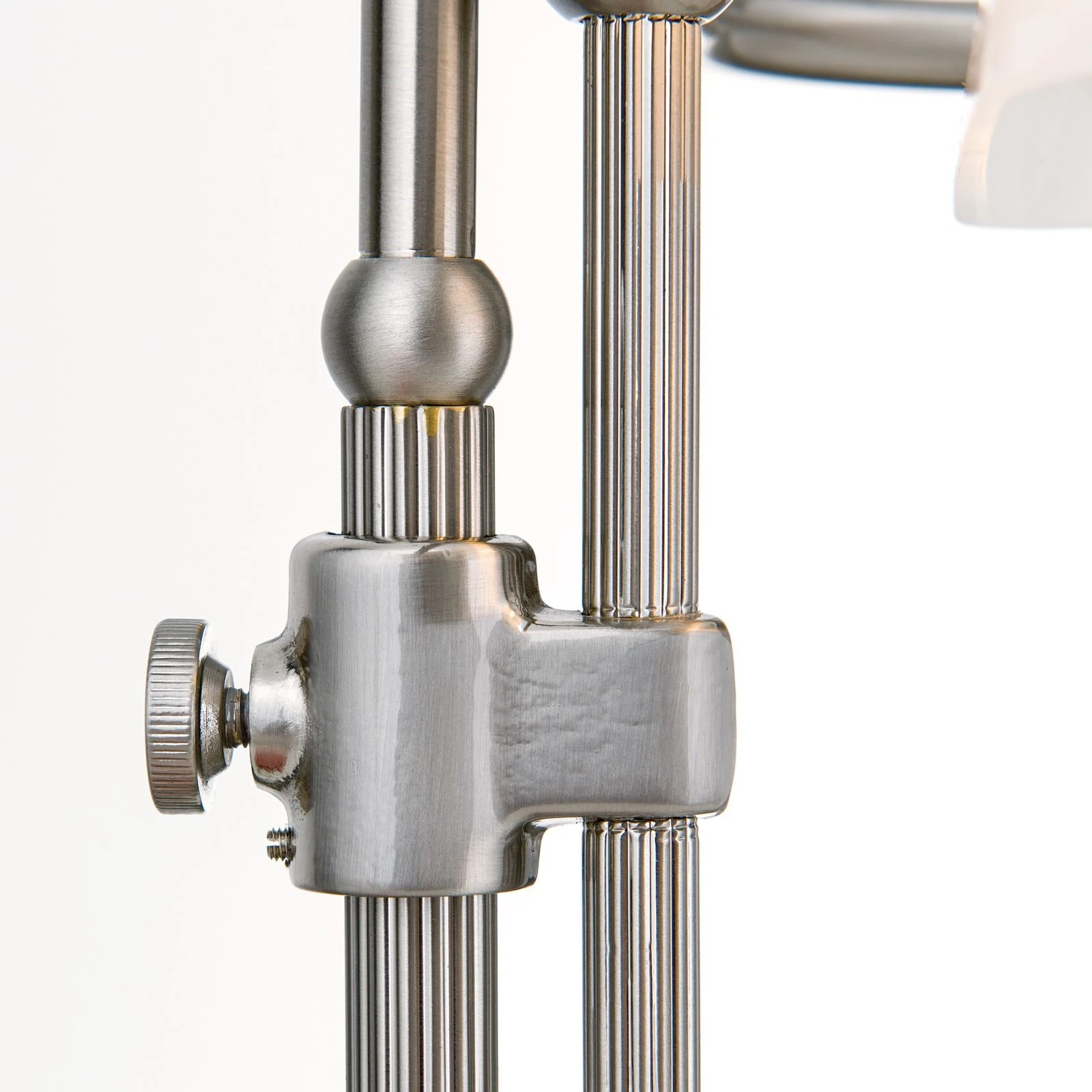 Stona lampa HARVARD, satin hrom, opalno belo staklo, visina 32 cm - 6