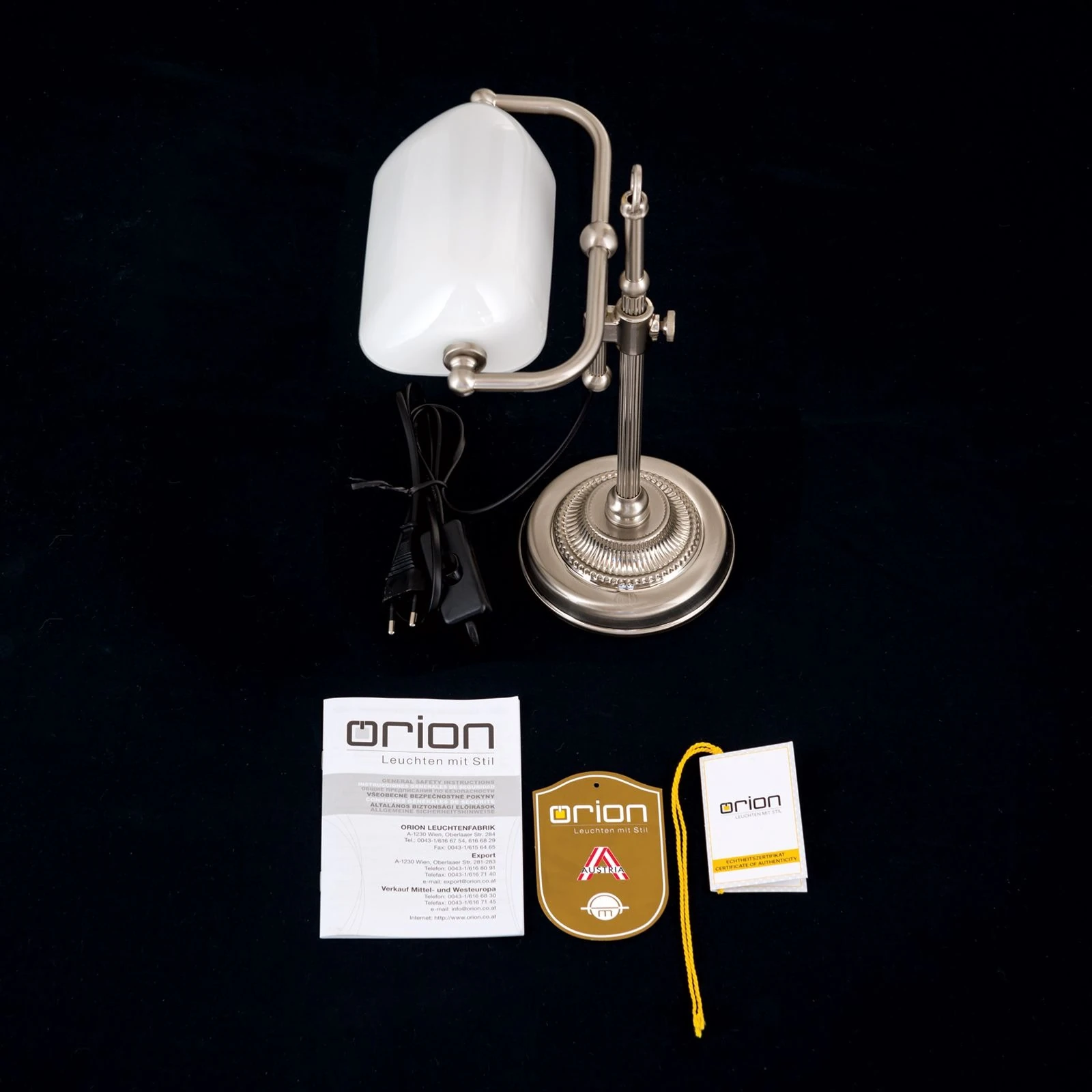 Stona lampa HARVARD, satin hrom, opalno belo staklo, visina 32 cm - 8