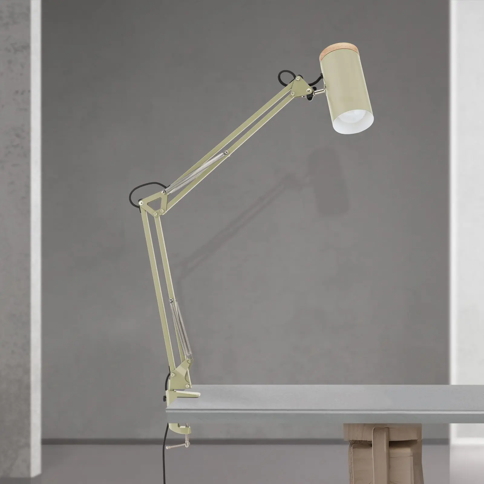 Opružna lampa GILI sa steznim nosačem, svetlo zelena - 3