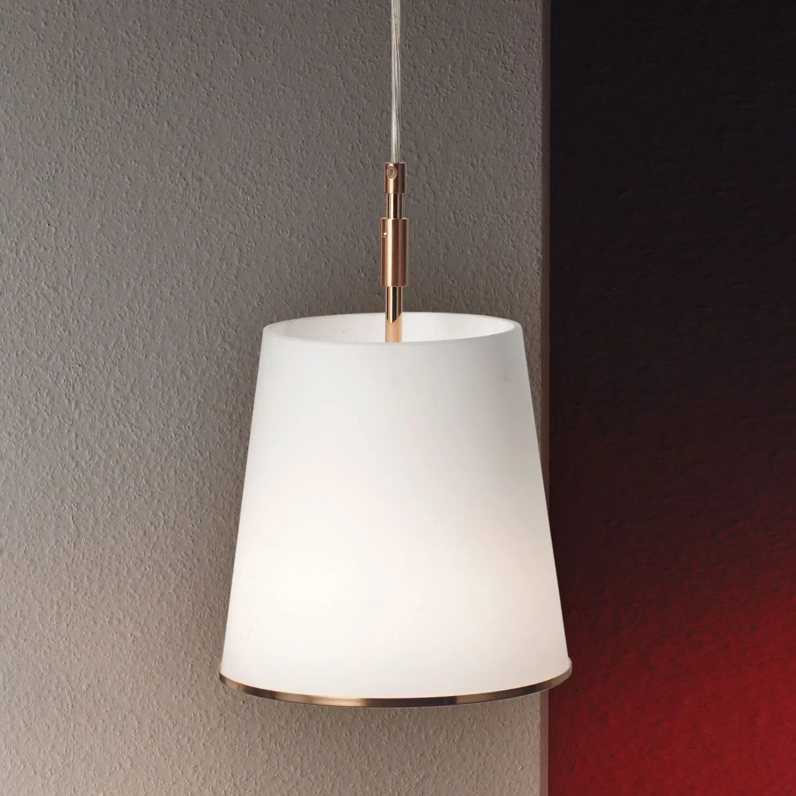 Viseća lampa KONUS, 1 izvor svetla, mat zlatna - 1