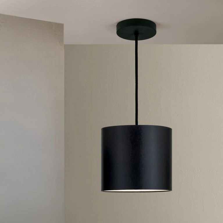 Viseća lampa SHADE, mala, 1 izvor svetla (E27), crna završna obrada, crni cilindrični abažur