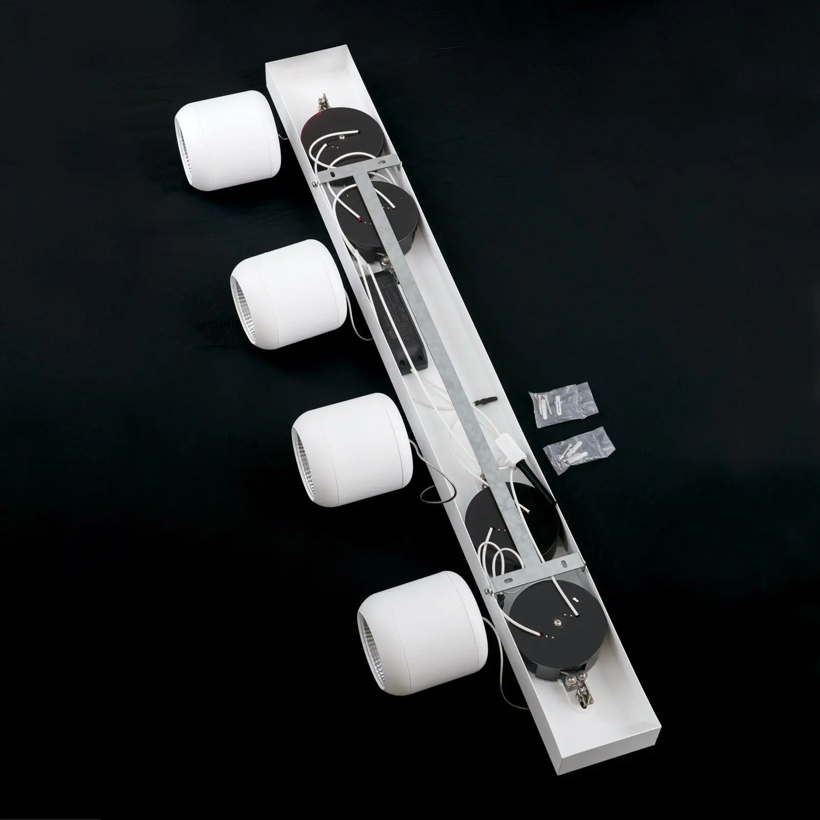 LED viseća lampa SHUTTLE, 4 izvora svetla, bela - 9