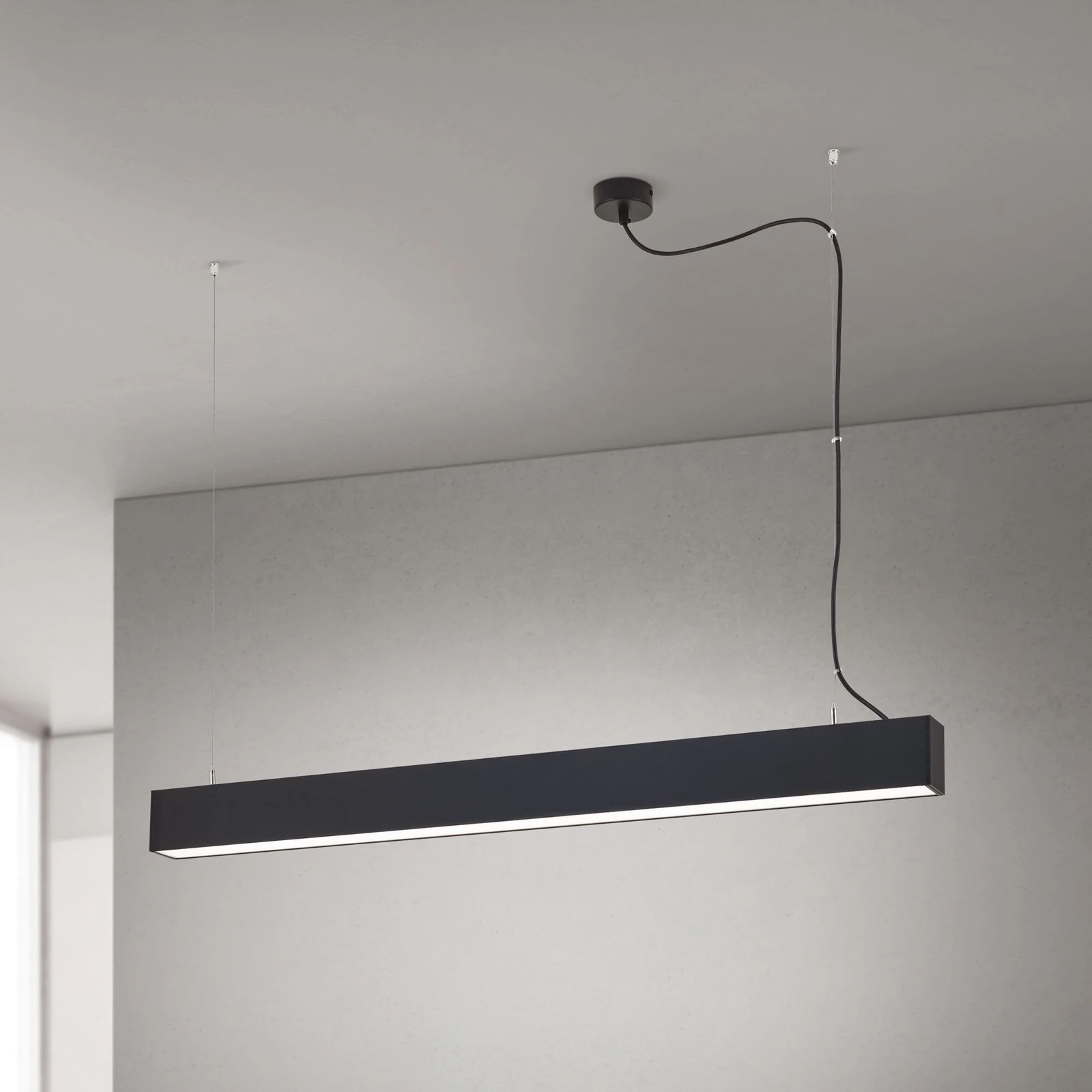 LED profilna lampa PALKKI, crna - 1