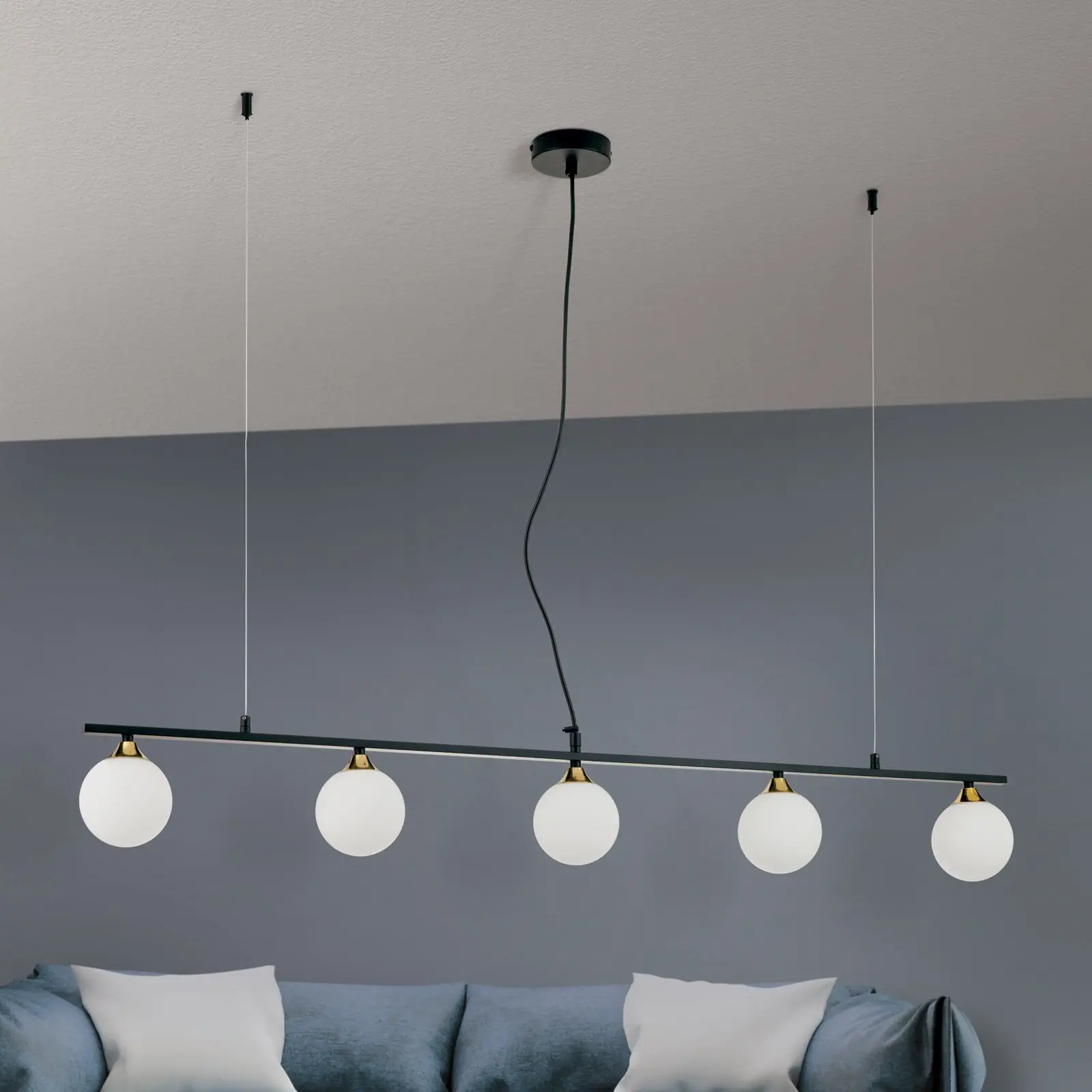 Viseća lampa SNOWWHITE, 5 izvora svetla, crni mesing - 3