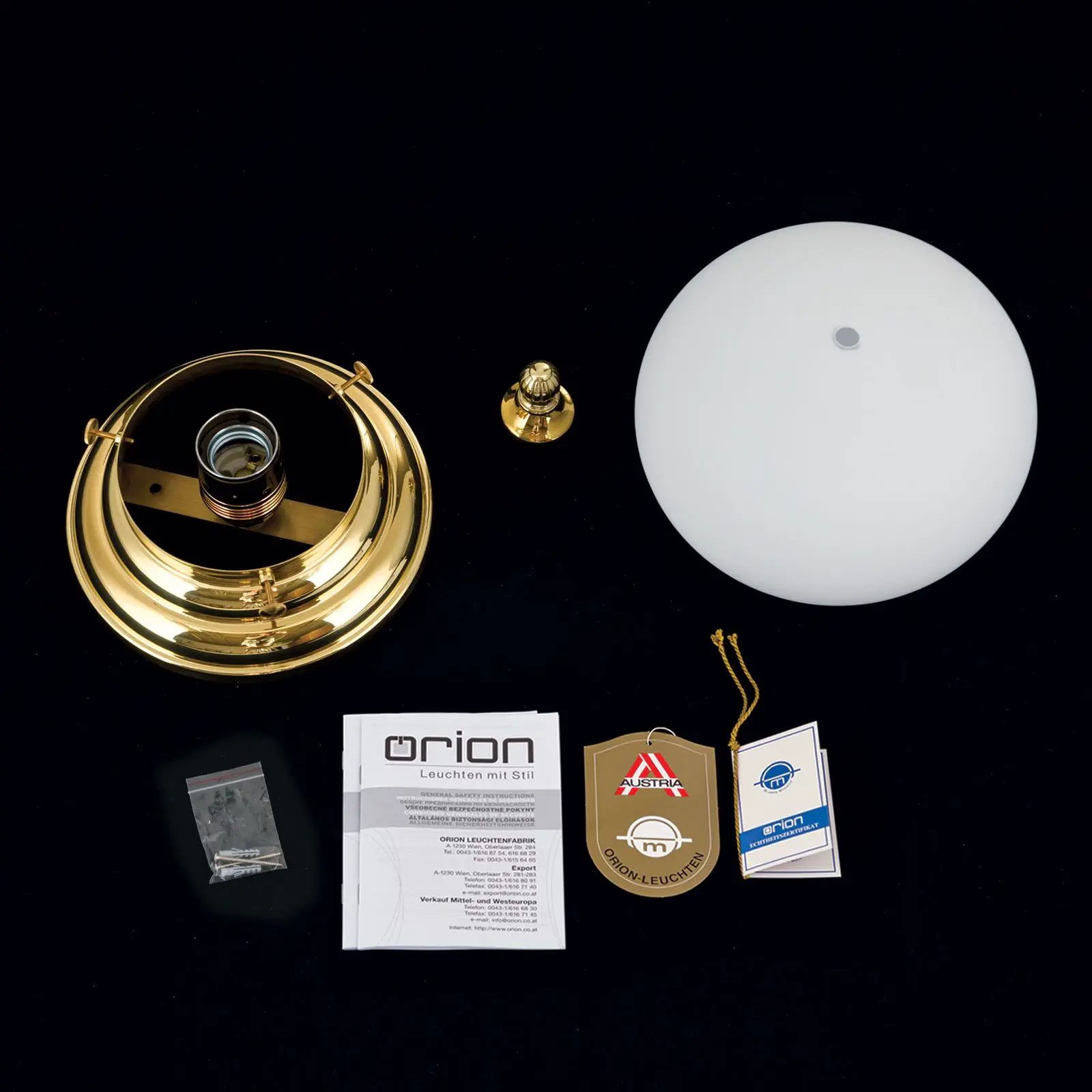 Plafonska lampa WIENER NOSTALGIE, sjajni mesing, opal-mat staklo, sa ukrasnim dugmetom, Ø 18 cm - 8