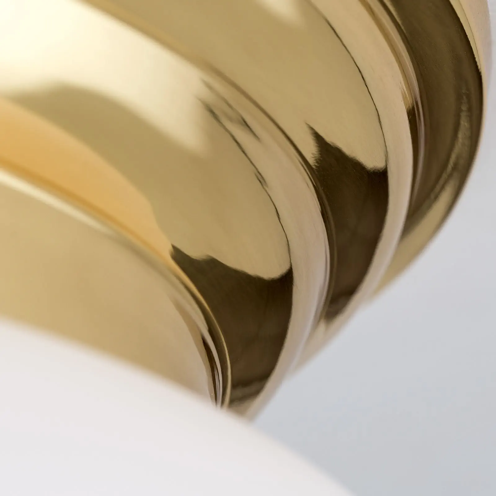 Plafonska lampa WIENER NOSTALGIE, sjajni mesing, sa opal-mat staklom, Ø 26 cm - 5