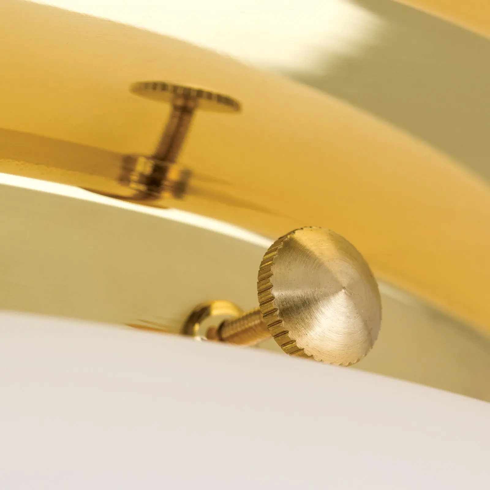 Plafonska lampa WIENER NOSTALGIE, sjajni mesing, sa opal-mat staklom, Ø 33 cm - 5