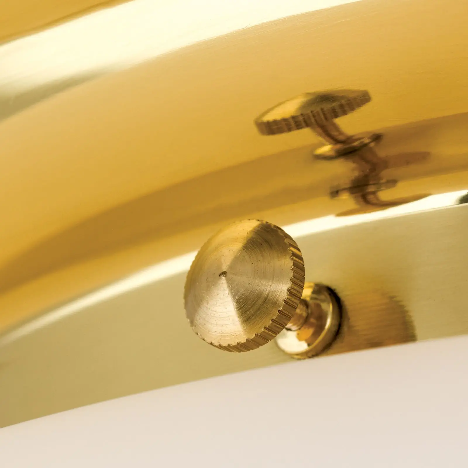 Plafonska lampa WIENER NOSTALGIE, sjajni mesing, sa opal-mat staklom, Ø 40 cm - 6