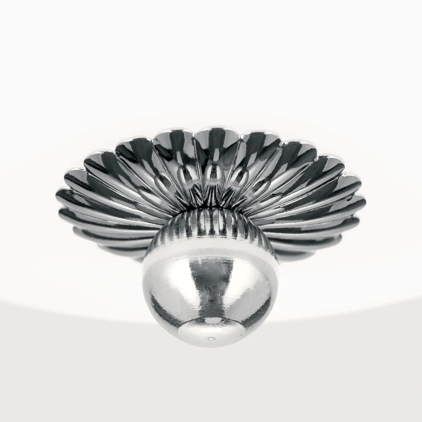 Plafonska lampa EMPIRE, hrom, sa opalno mat staklom, sa ukrasnim dugmetom, Ø 26 cm - 5