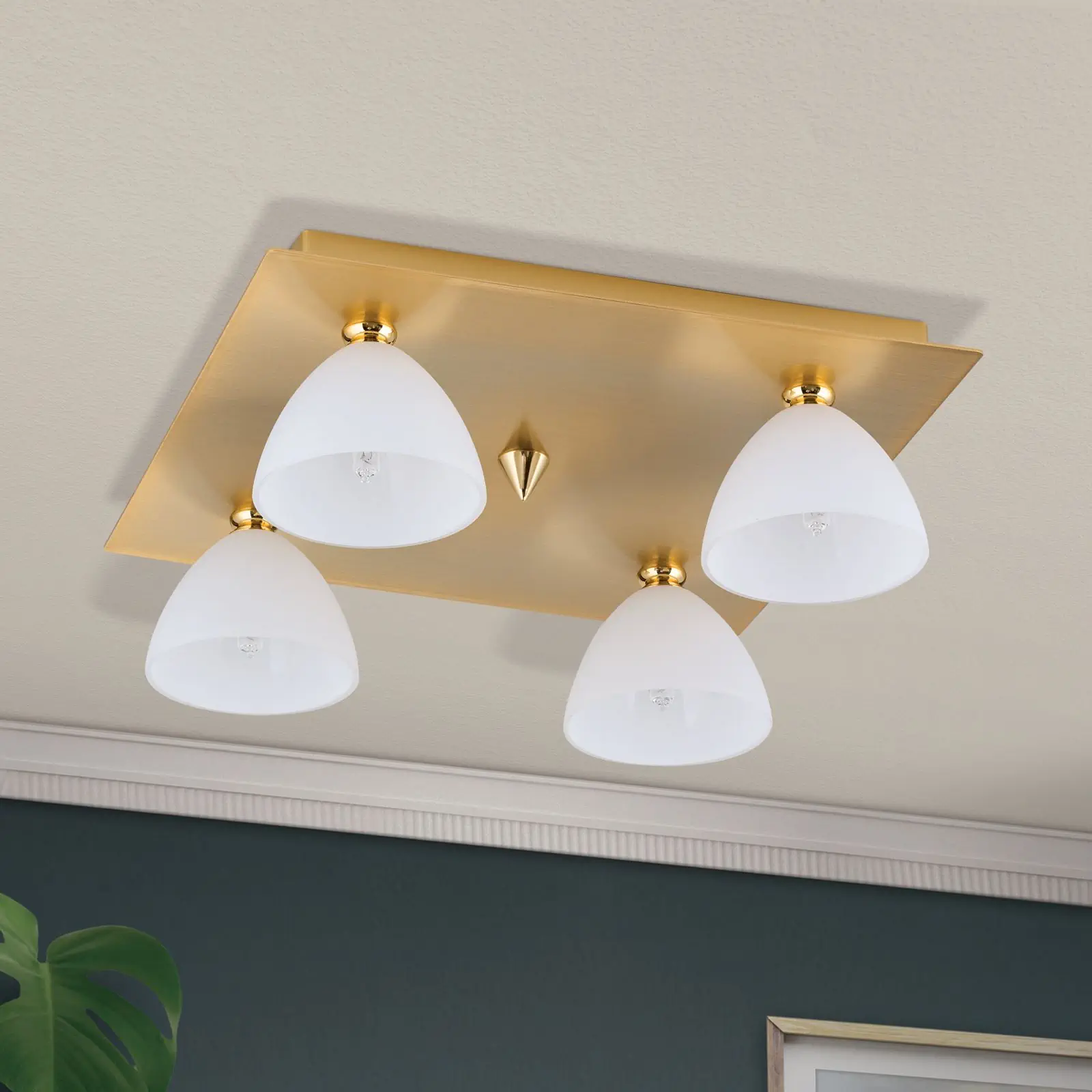 Plafonska lampa OPALDESIGN, 4 izvora svetla, mat zlato, sa opalnim staklom - 3