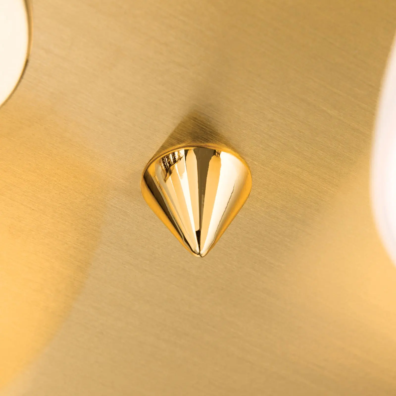 Plafonska lampa OPALDESIGN, 9 izvora svetla, mat zlato, sa opalnim staklom - 6