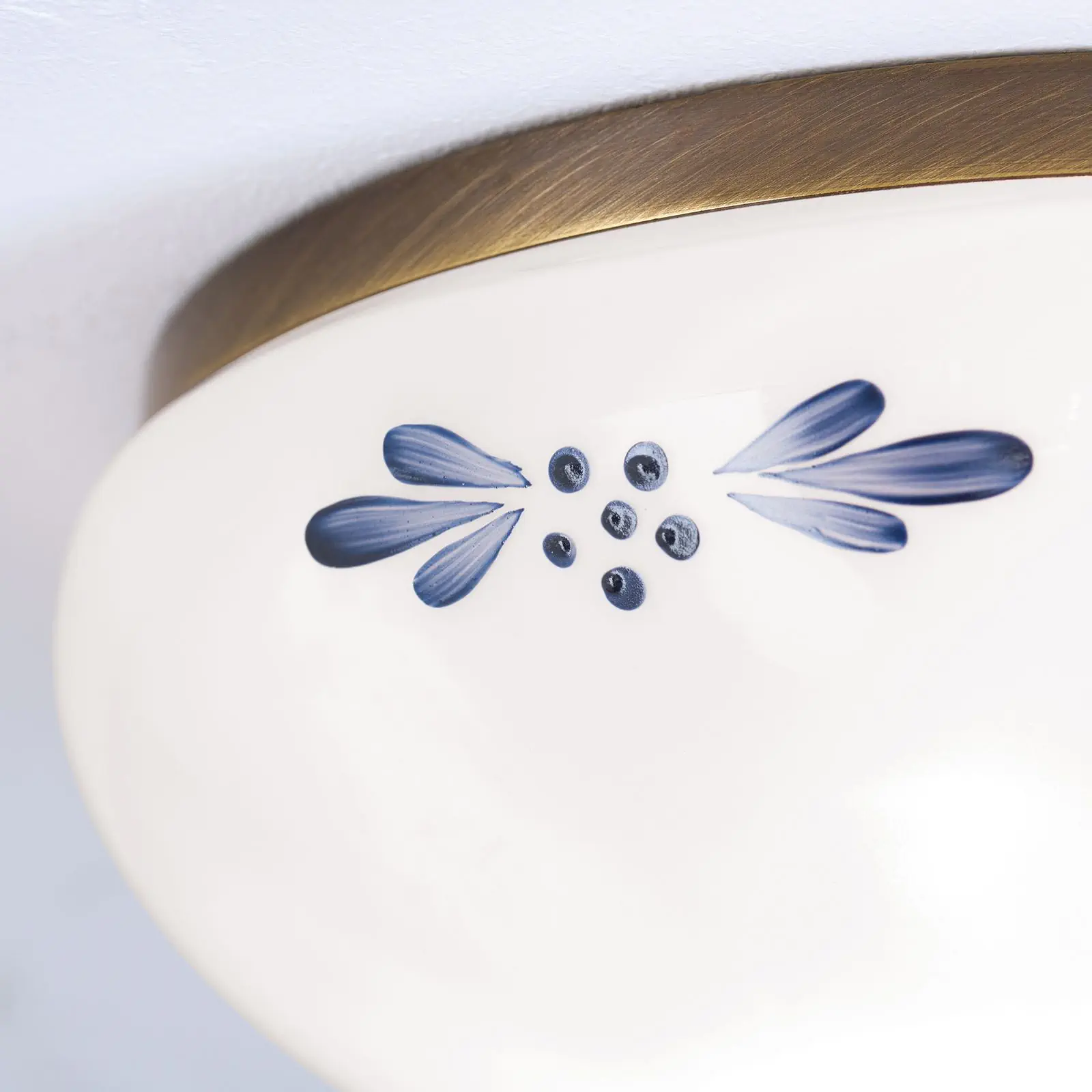 Plafonska lampa LANDHAUS, patina, sa plavim dekorom, sa ukrasnim dugmetom, Ø 21 cm - 5