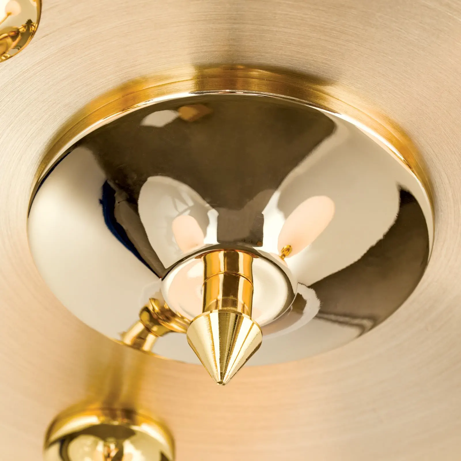 Okrugla spot lampa OPALDESIGN, 3 izvora svetla, mat zlatna, sa opalnim staklom - 6