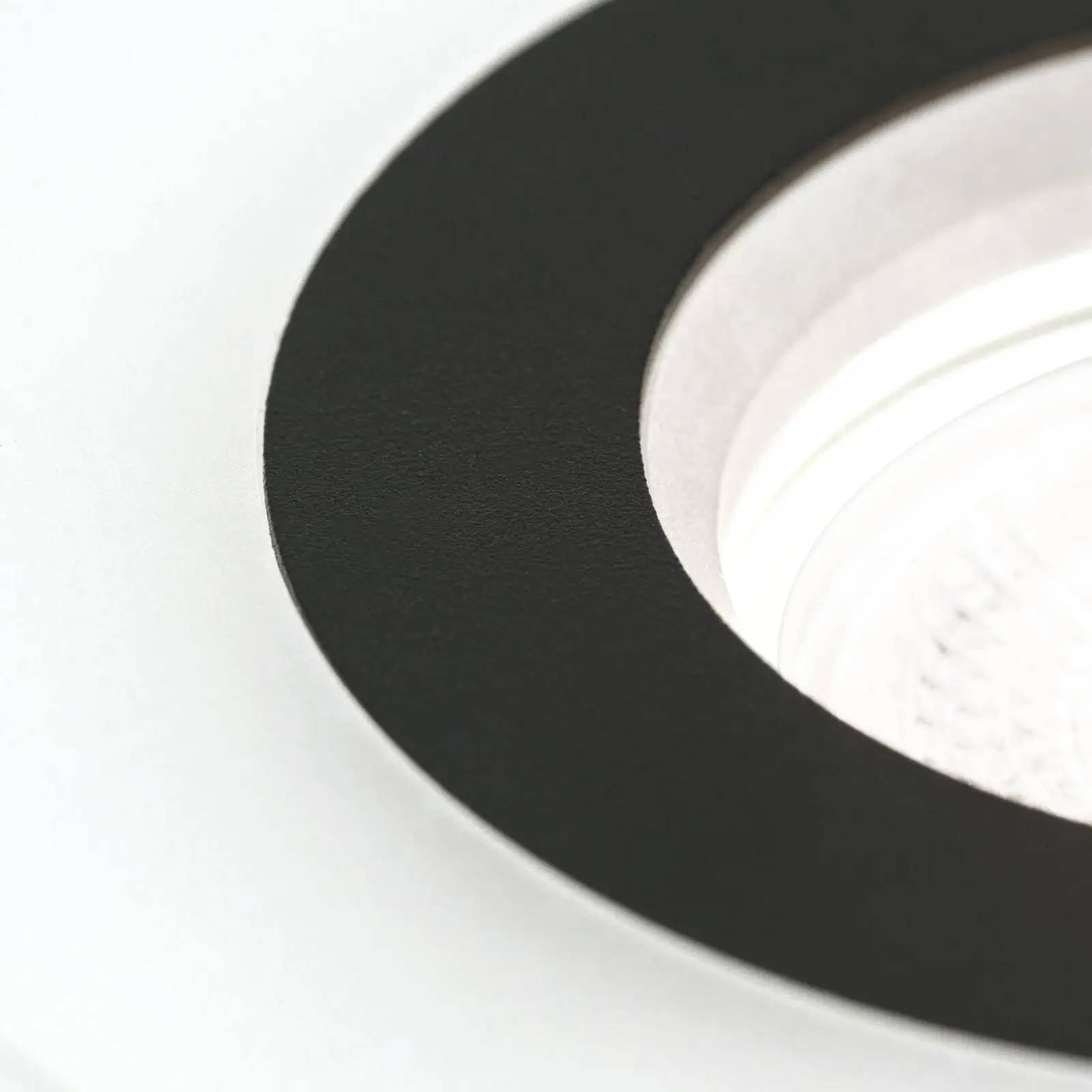 Ugradna spot lampa GLOW sa prstenom od akrilnog stakla, Ø 11cm, crna - 5