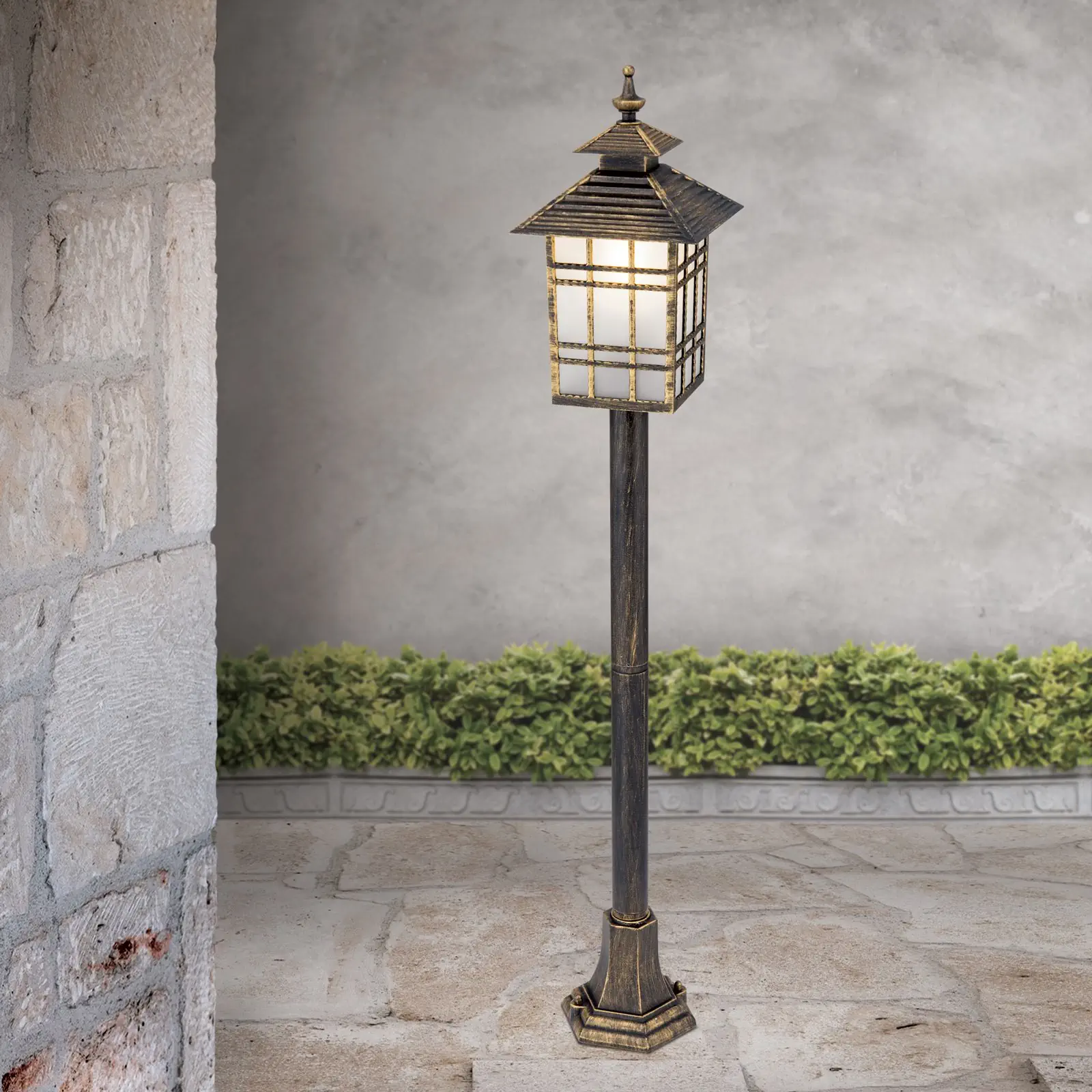 Spoljašnja stubna lampa KIKO, patina - 2