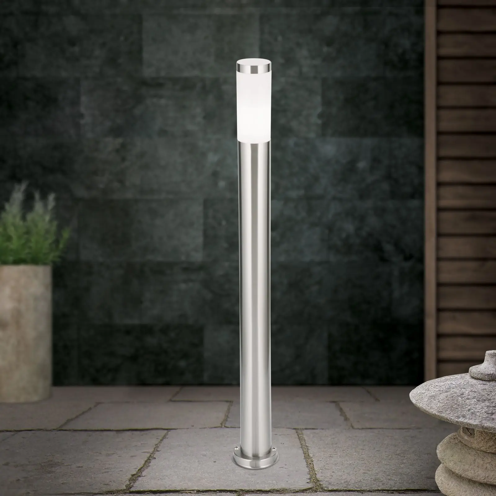 Spoljašnja stazna lampa PLENO, ravna