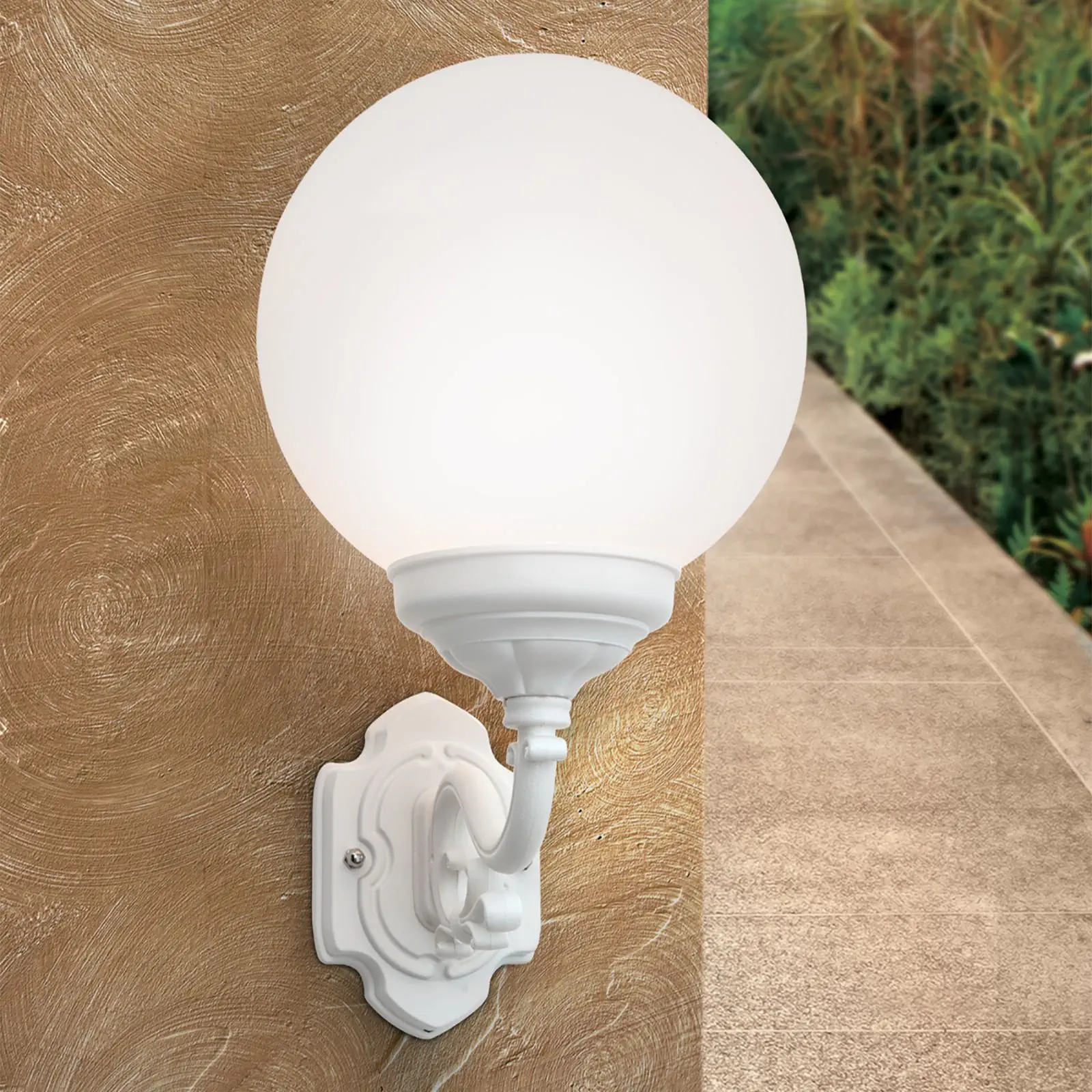 Spoljašnja zidna lampa REIKA, bela - 2