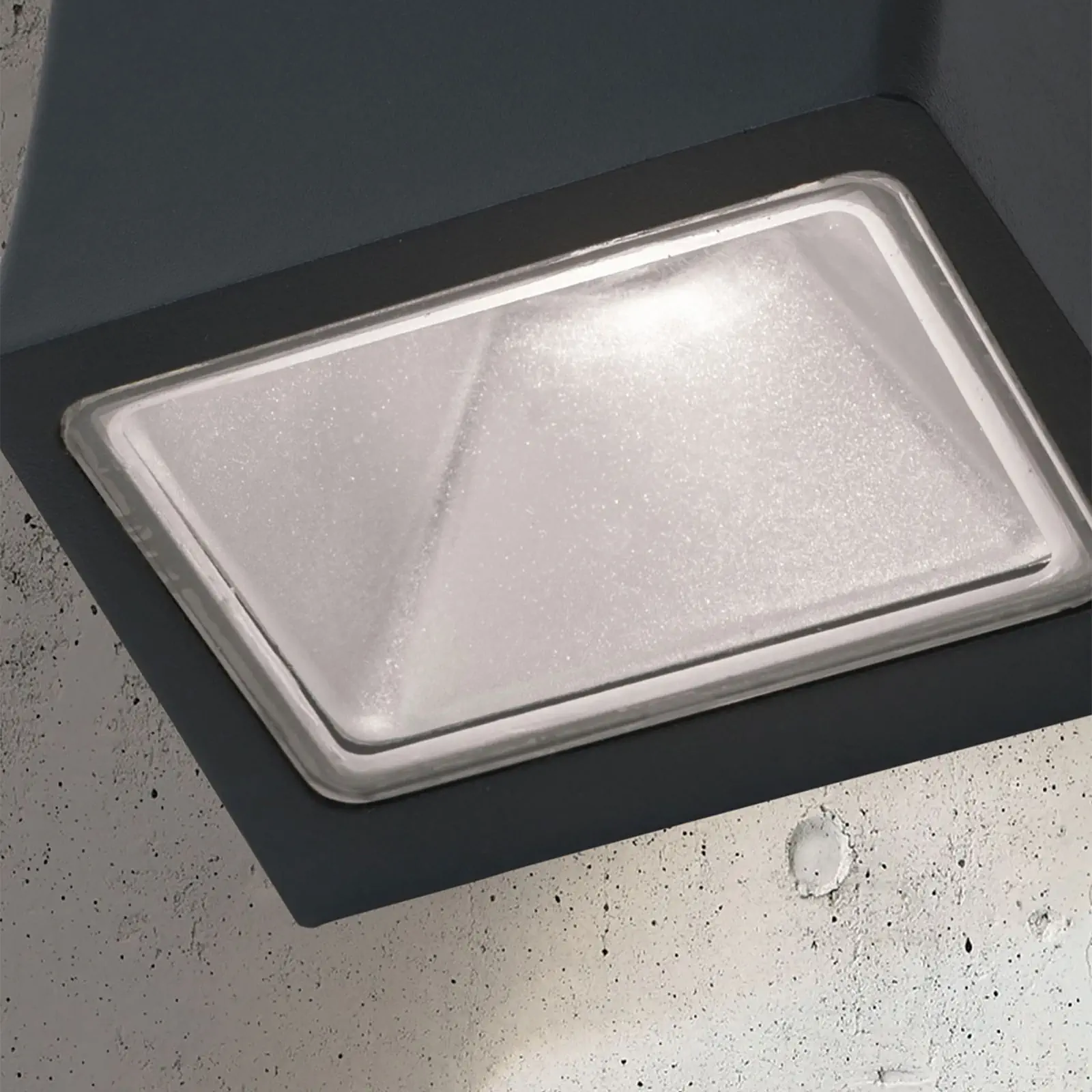 LED spoljašnja zidna lampa NAOK - 4