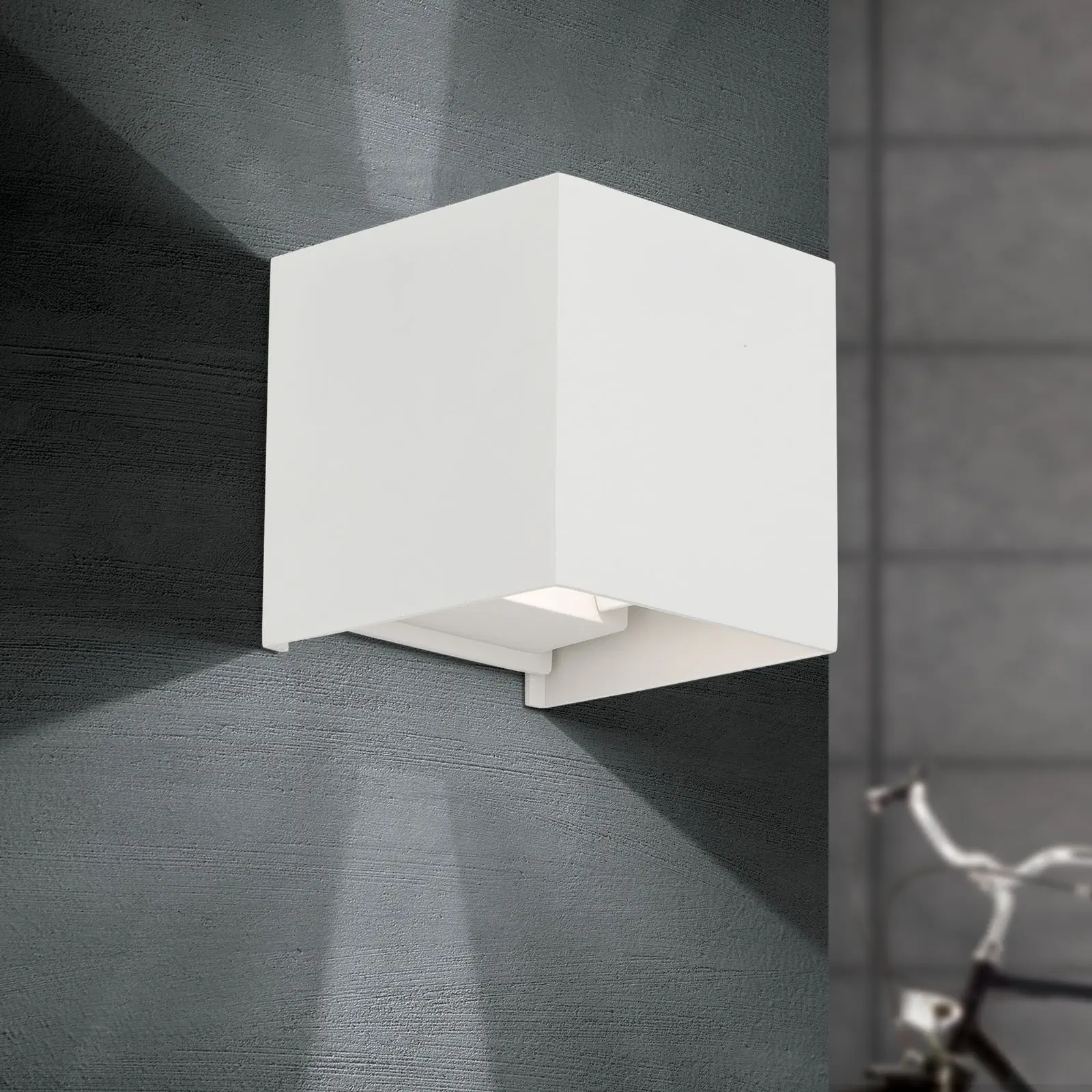 LED zidna lampa CUBE, bela - 3