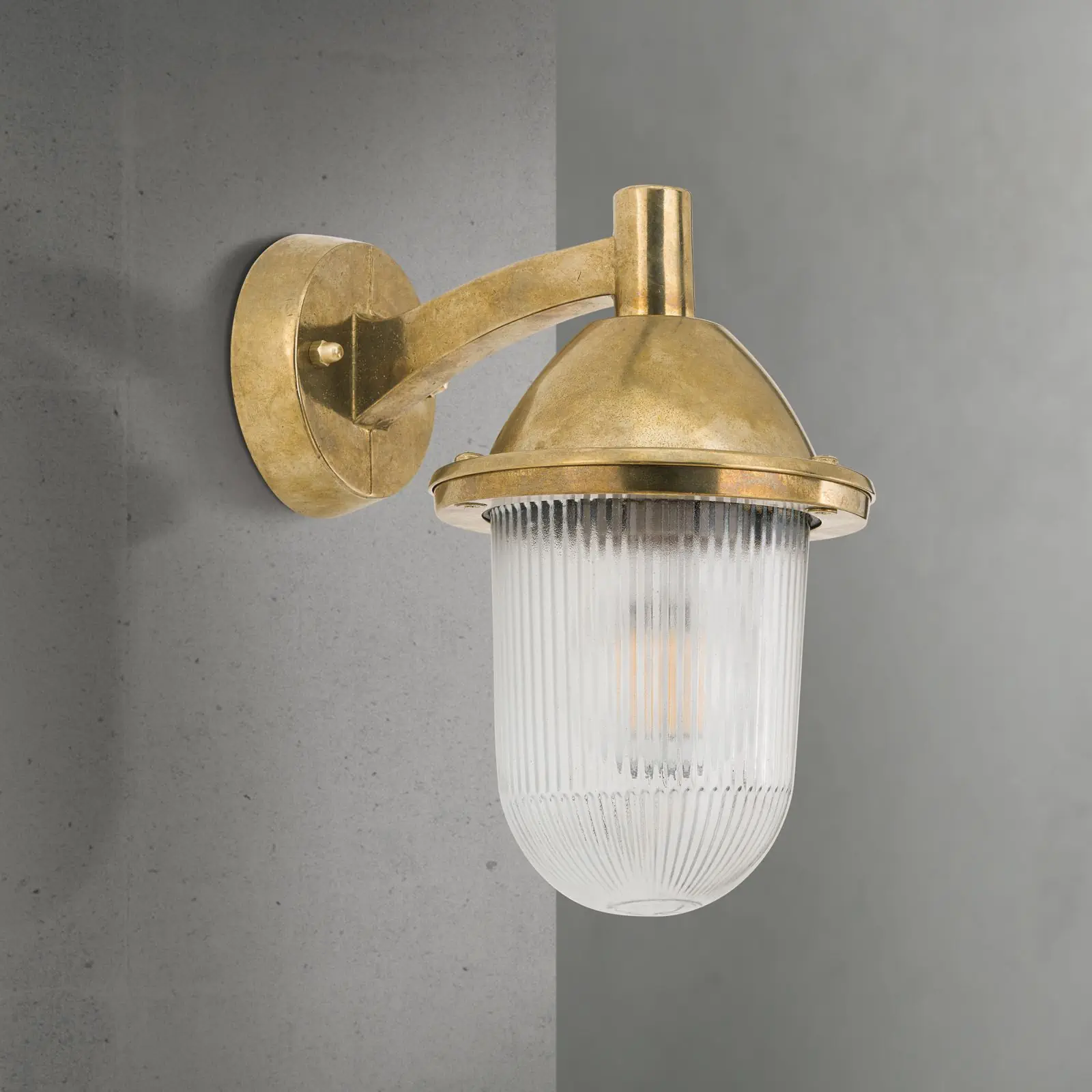 Spoljašnja zidna lampa YORK, sirovi mesing, usmerena nadole - 3