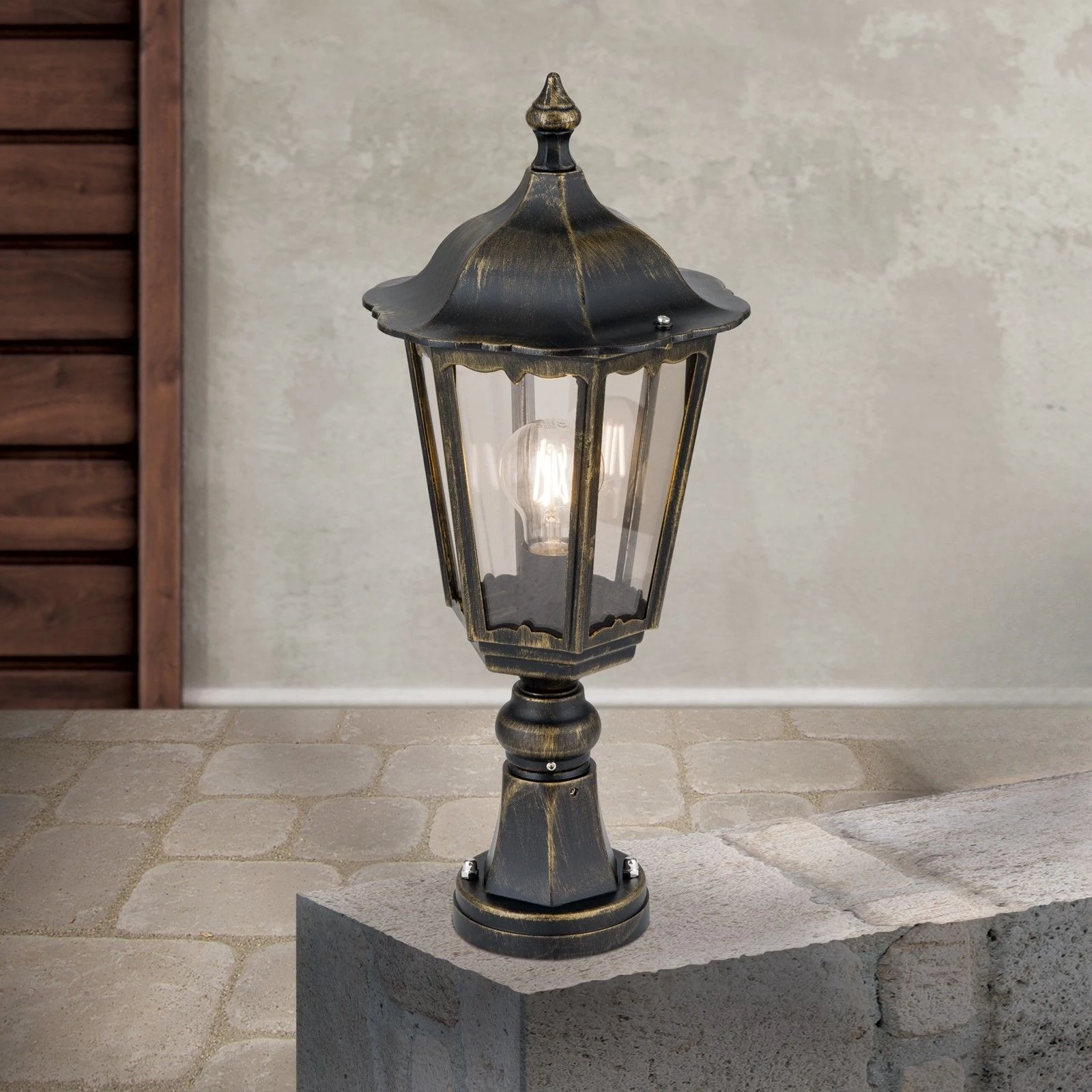 Spoljašnja stubna lampa PUCHBERG, crno-zlatna, visina 53 cm