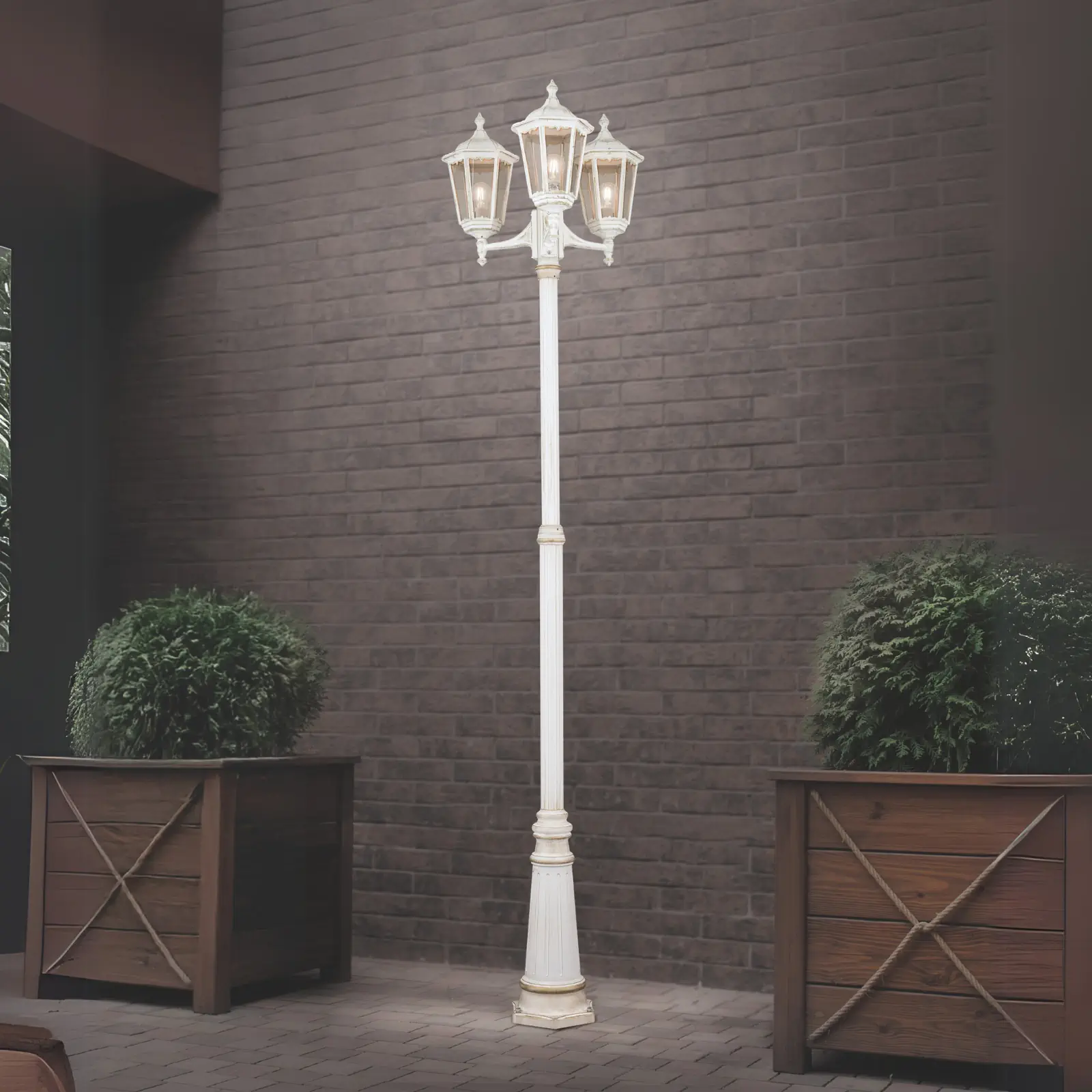 Spoljašnja stubna lampa PUCHBERG, belo-zlatna, H255 cm