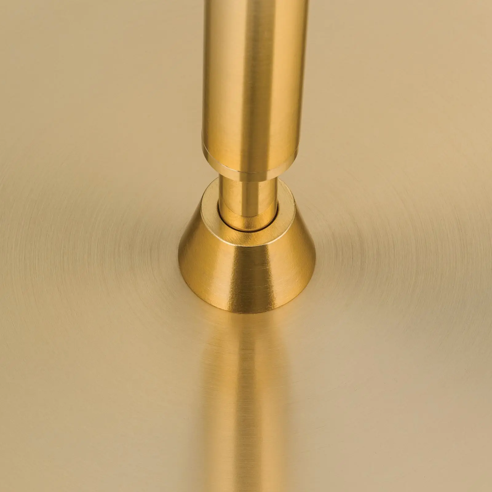 Podna lampa KONUS, mat zlatna - 5