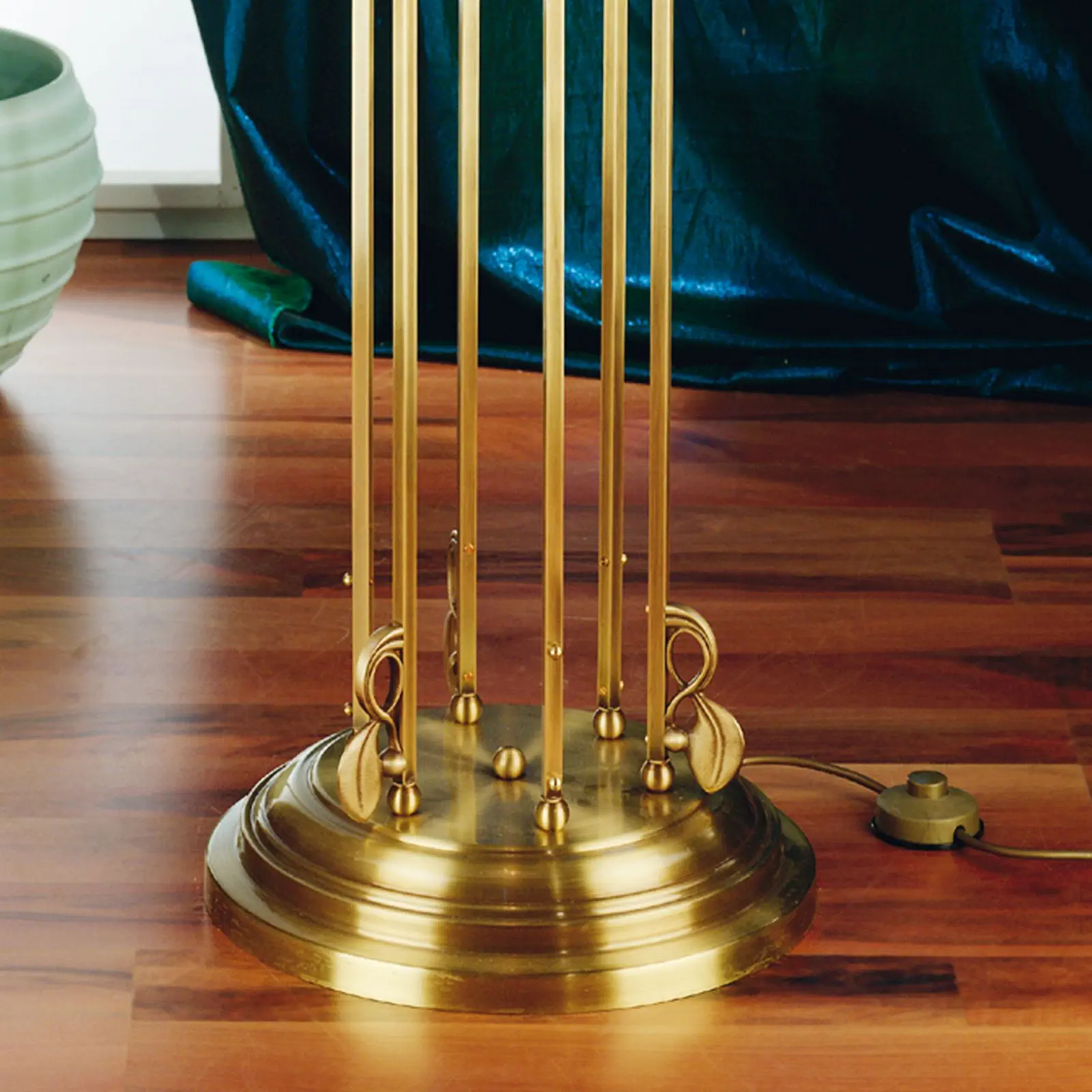 Podna lampa ADELE, stari mesing - 4