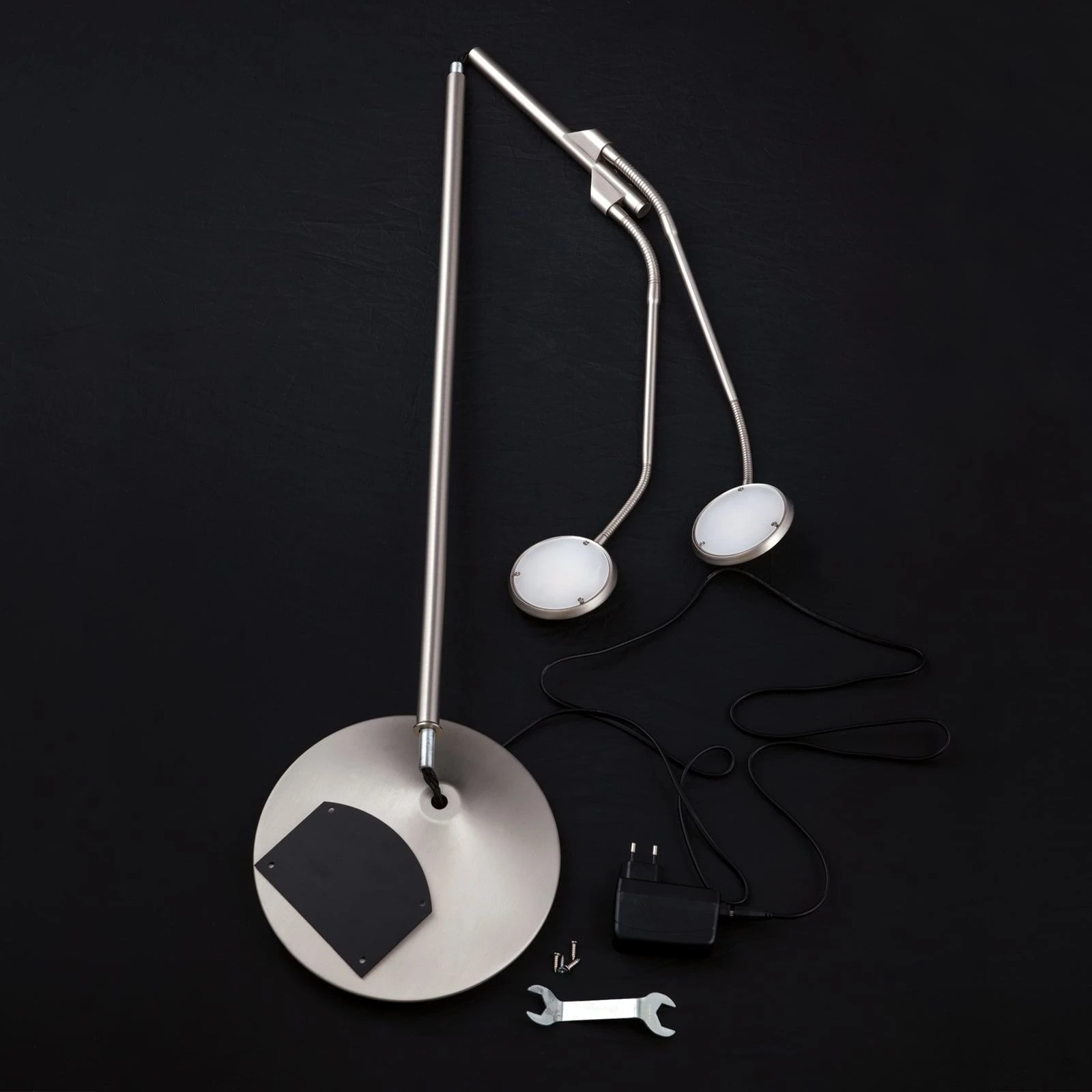 LED podna lampa COBRA, sa 2 izvora svetla, saten hrom - 9