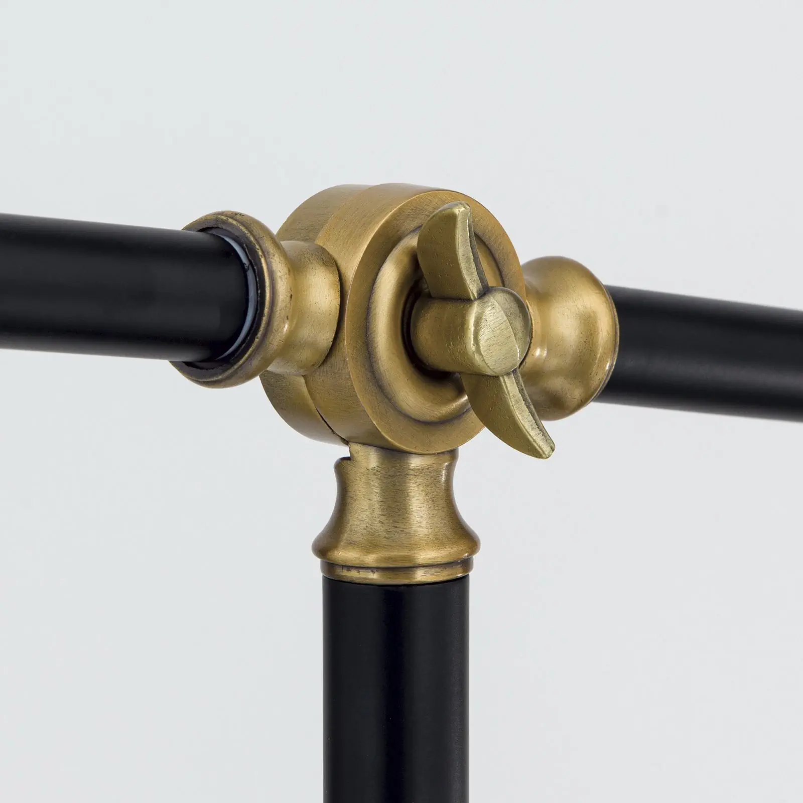 Podna lampa SCHILLER, crna - 6