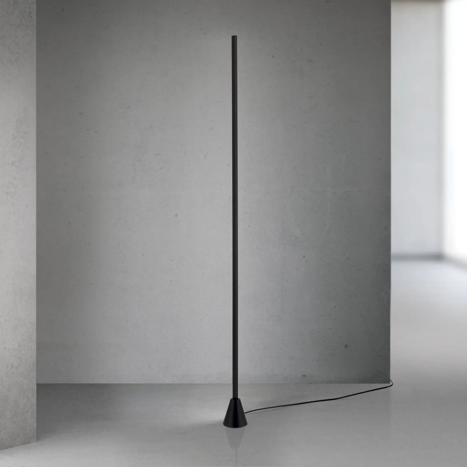 LED podna lampa SOJIE, rotacija 330°, crna - 2