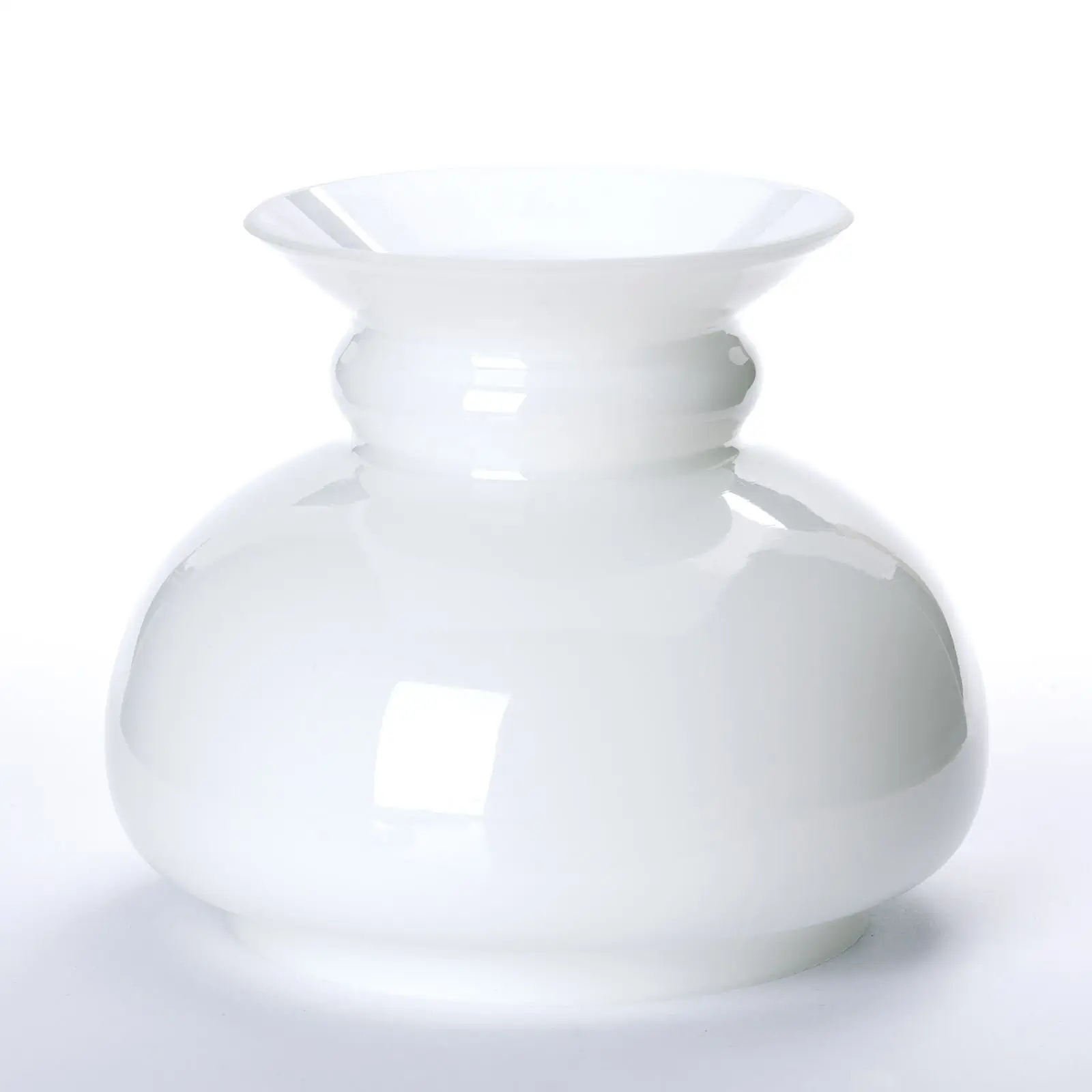 Petrolejski abažur 645/138/100, Ø 138 mm, opal brilliant