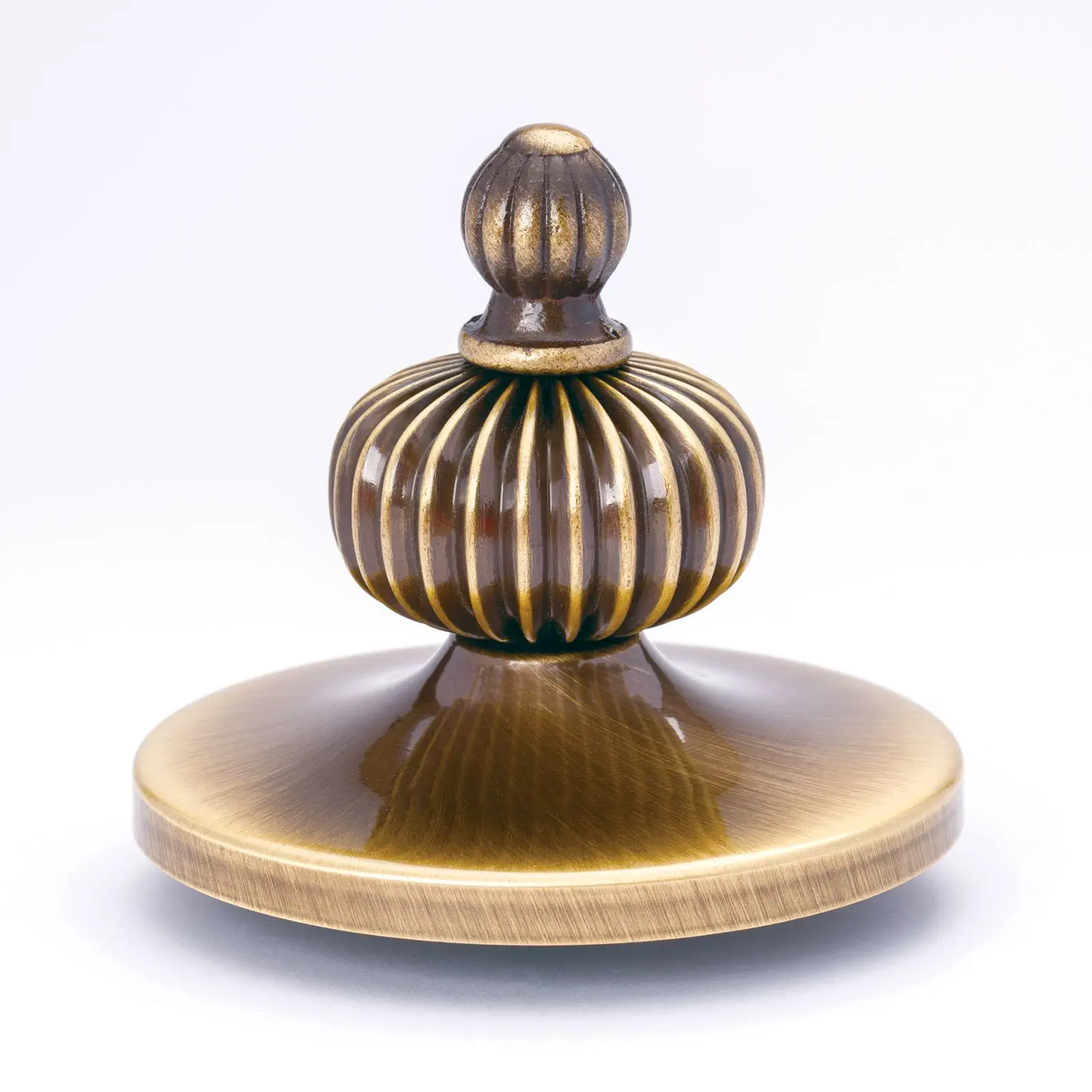 Dekorativni šiljak, veliki, patina