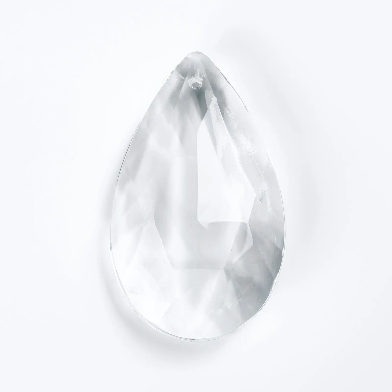 Stakleni privezak badem 28286, 51x32 mm, transparentno